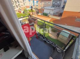 Piso, 85.00 m², cerca de bus y tren