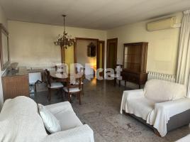 Piso, 146.00 m², cerca de bus y tren, Calle de Sant Pelegrí