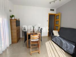 Piso, 94 m², seminuevo, Zona