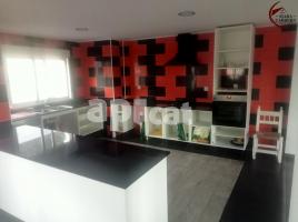 Casa (unifamiliar adosada), 320.00 m²