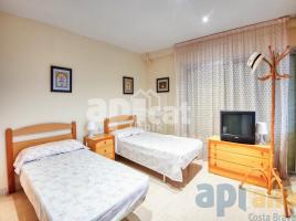 Apartamento, 180.00 m², Calle Miramar