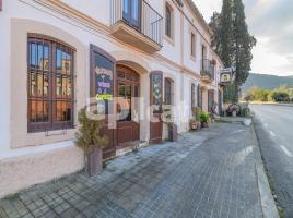 Houses (otro), 328.00 m², Calle Esparreguera, 1