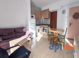 Apartamento, 40.00 m², seminuevo, Avenida Catalunya