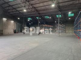 For rent industrial, 1100.00 m², Carretera de Montblanc