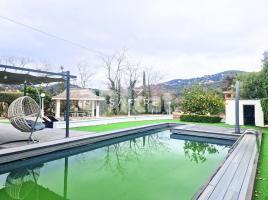 Casa (xalet / torre), 444 m², Zona