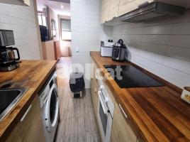 Piso, 75.00 m², cerca de bus y tren