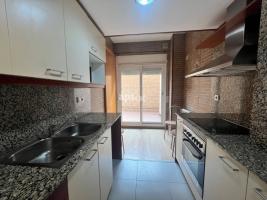 Piso, 83.00 m², seminuevo