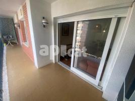 Piso, 66.00 m², cerca de bus y tren