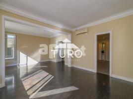 Flat, 180 m², Zona