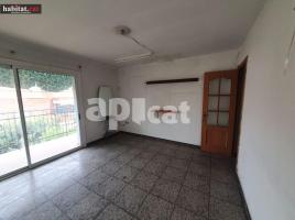 Piso, 66.00 m², cerca de bus y tren