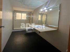 Pis, 90.00 m², prop de bus i tren, Calle CASANOVA, 134