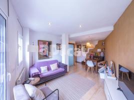 Flat, 87.00 m², almost new, Calle Sant Martí