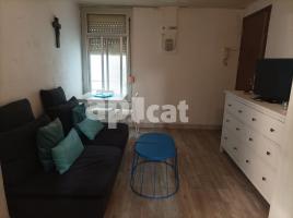 Flat, 42.00 m², near bus and train, LA SALUT