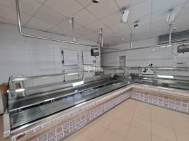 Lloguer local comercial, 142.00 m²