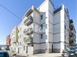 Piso, 75.00 m², cerca de bus y tren