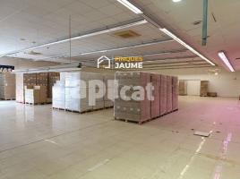 Коммерческая недвижимость, 650 m², Zona