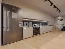 Flat, 141.00 m², near bus and train, almost new