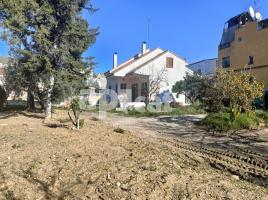 Casa (chalet / torre), 198.00 m²