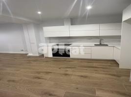 Piso, 53.00 m², cerca de bus y tren