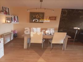 Attic, 170 m², almost new, Zona