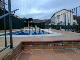 Casa (xalet / torre), 254.00 m²