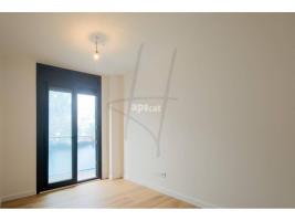 Flat, 93.00 m², almost new