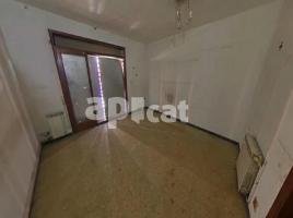 Piso, 69.00 m², cerca de bus y tren, Calle Sèquia