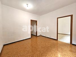 Piso, 71.00 m², cerca bus y metro, Horta - Guinardo