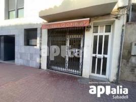 Local comercial, 94.00 m², Calle de Sant Cugat