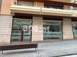 Local comercial, 165.00 m², Avenida de la República Argentina