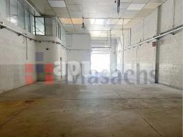 Nave industrial, 920 m²