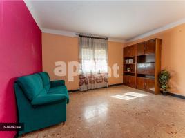 Flat, 75.00 m², near bus and train