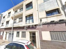 Piso, 65.00 m², cerca de bus y tren, seminuevo