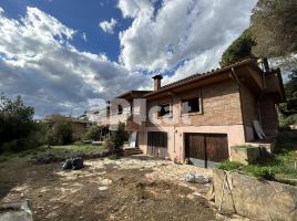 Casa (chalet / torre), 484.00 m², Calle Mare de Déu del Coll, 84