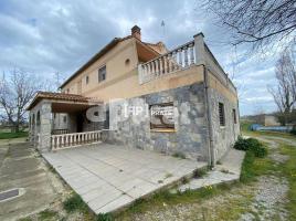 Casa (unifamiliar aislada), 315 m², seminuevo, Zona