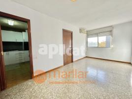 Piso, 60.00 m², cerca bus y metro