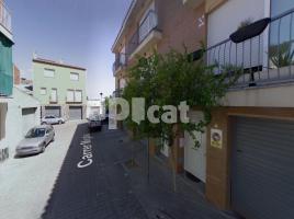 Flat, 39.00 m², near bus and train, almost new