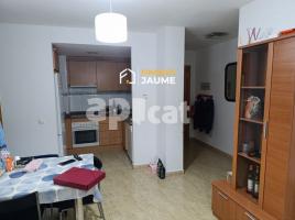 Piso, 60 m², seminuevo, Zona