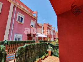 Casa (unifamiliar adosada), 229.00 m², seminuevo