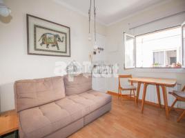 Flat, 52.00 m², near bus and train