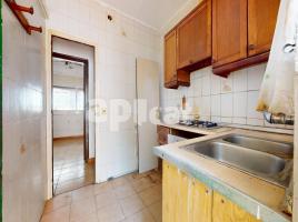 Piso, 68.00 m², cerca de bus y tren