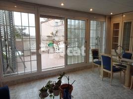 Àtic, 76.00 m², حافلة قرب والقطار, Calle de Terra Baixa