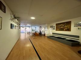 , 230.00 m²