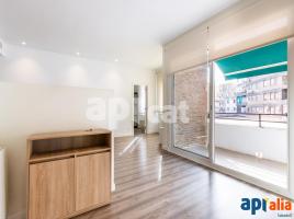 Piso, 148.00 m², cerca de bus y tren