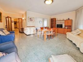 Flat, 110 m², Zona