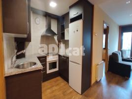 Pis, 72.00 m², prop de bus i tren, Calle de Sant Quinti, 3