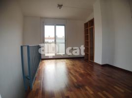 Houses (terraced house), 224.00 m², near bus and train, almost new, Avenida Jaume I