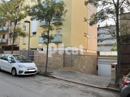 в аренду в Парковка, 12.00 m², Calle d'Angel Serradell, 4