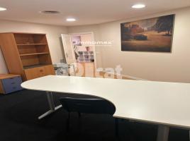 إيجار , 93 m², Zona