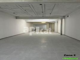 For rent business premises, 240.00 m², near bus and train, Calle del Marquès de Barberà